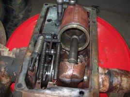 Hydraulik_Zetor.jpg
