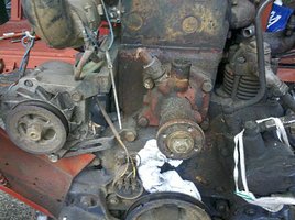 zetor_5011_demontage_motor1.jpg