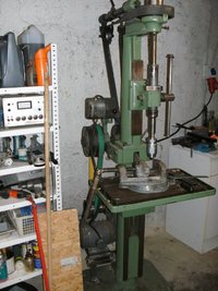 Ständerbohrmaschiene 003.jpg