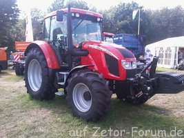 Zetor Forterra (2).jpg Zetor Forterra (2).jpg