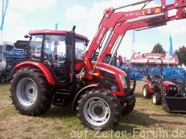 Zetor Major (2).jpg Zetor Major (2).jpg