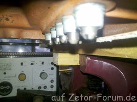 Schaltstifte_unten_zetor_5011.jpg Schaltstifte_unten_zetor_5011.jpg