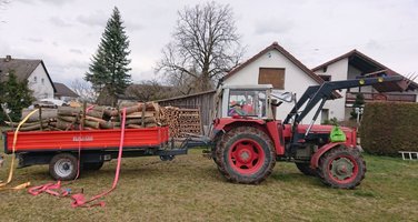 Zetor6945_Rahm_Anhänger.jpg Zetor6945_Rahm_Anhänger.jpg