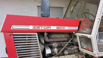 Zetor 8011 Crystal_2.jpg