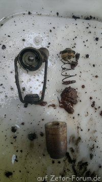 Dieselfilter offen.jpg