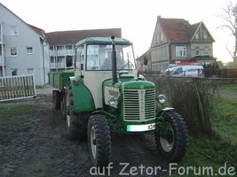 Zetor (2).JPG Zetor (2).JPG