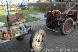 Teilespender mit Zugfahrzeug.jpg