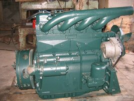 2162530-motor-zetor-6911-2.jpg