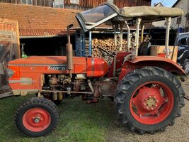zetor.jpg zetor.jpg