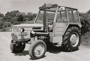zetor_4611.jpg