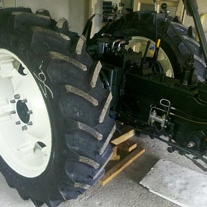 Zetor_5011_neue_raeder_01