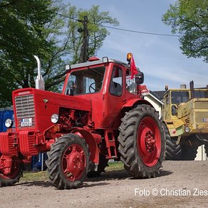 MTS 52 "Super" und K 700-A bei der Anreise