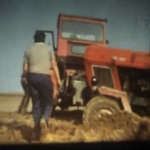 DDR Landwirtschaft um 1980.E512.Zt 300 beim Pflügen.LPG.KAP.ACZ - YouTube