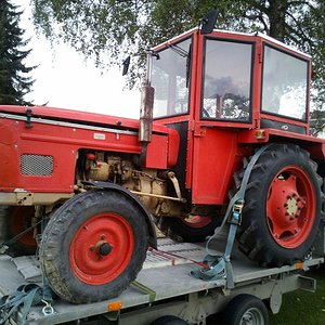 Zetor_Anhänger.jpg