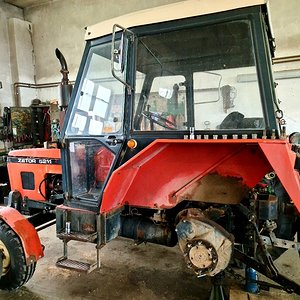 Zetor 5211.jpg