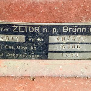 zetor_4911 - 2.jpg