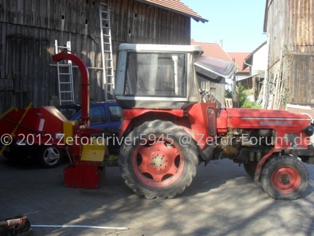 Unser erster Zetor! Er kam 1977 auf unseren Hof in Oberfranken!.jpg