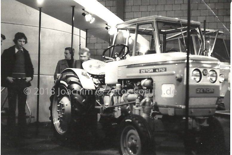 Zetor_4712 (3).jpg